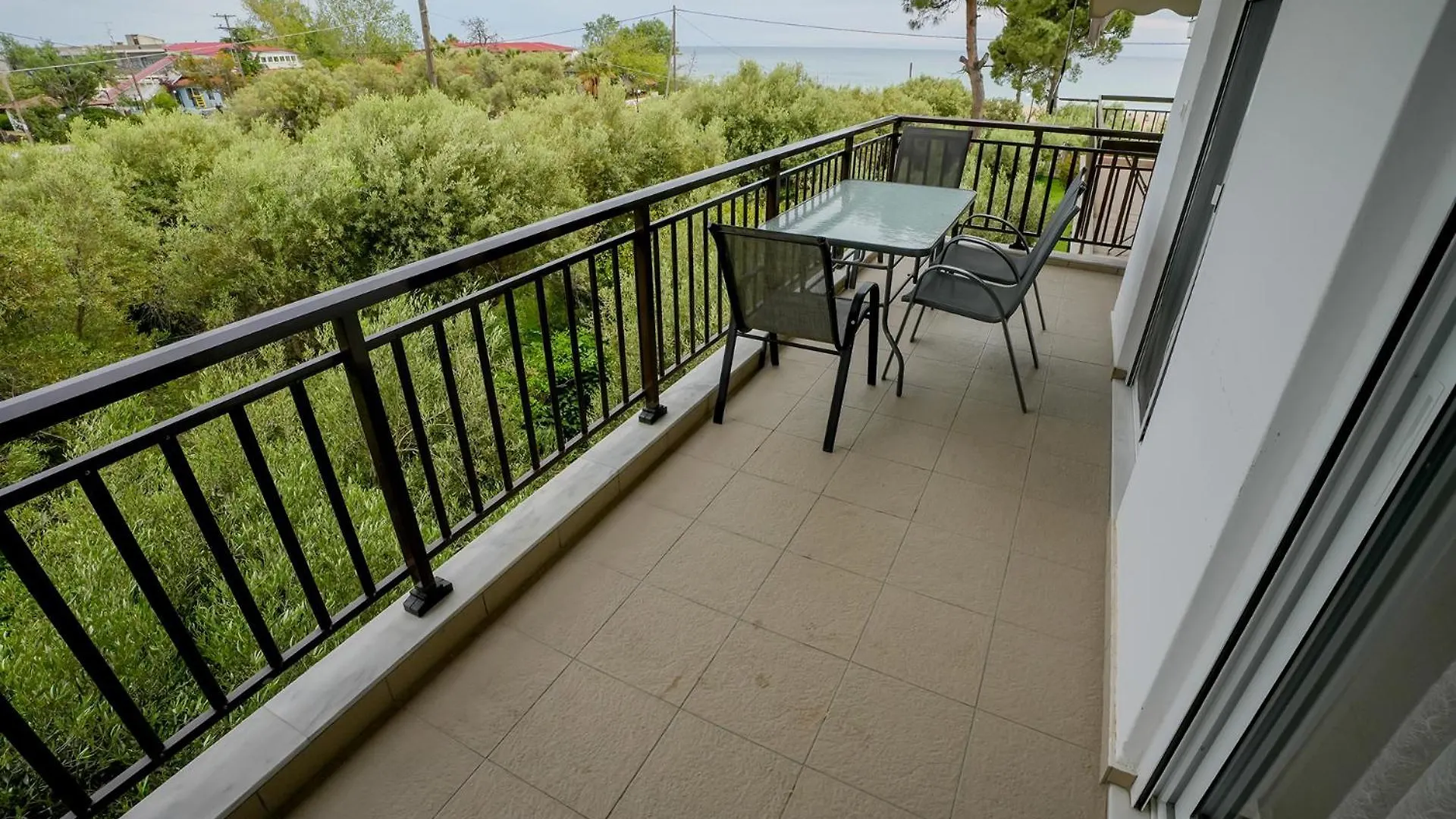 Golden Beach Apartment Νέα Μουδανιά 0*,